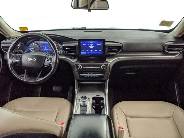 2020 Ford Explorer XLT — photo 1 of 39