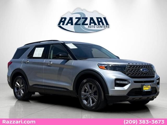 2022 Ford Explorer XLT — photo 1 of 26