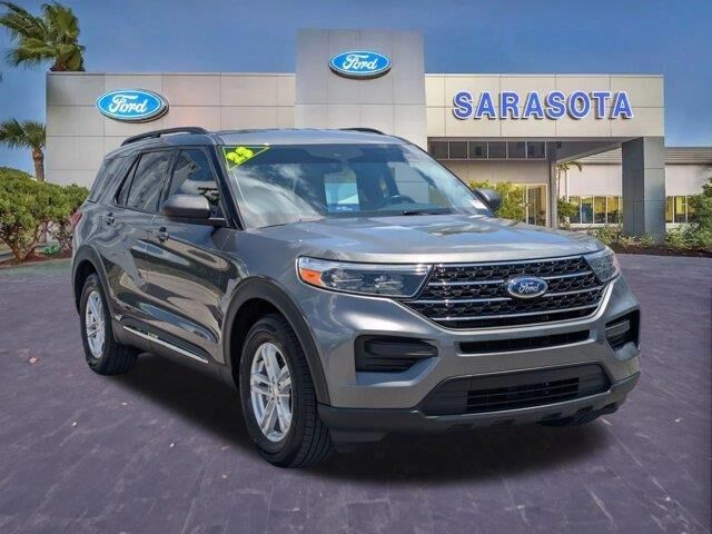 2023 Ford Explorer XLT — photo 1 of 26
