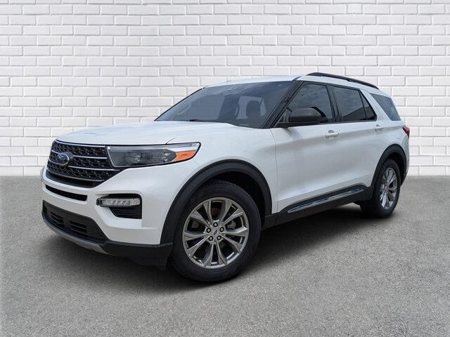 2023 Ford Explorer XLT — photo 1 of 39