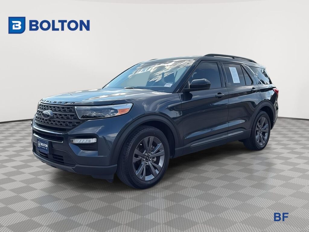 2023 Ford Explorer XLT — photo 1 of 14