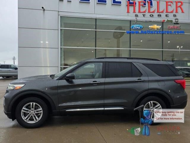 2020 Ford Explorer XLT — photo 1 of 2