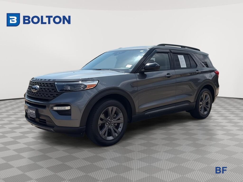 2023 Ford Explorer XLT — photo 1 of 14