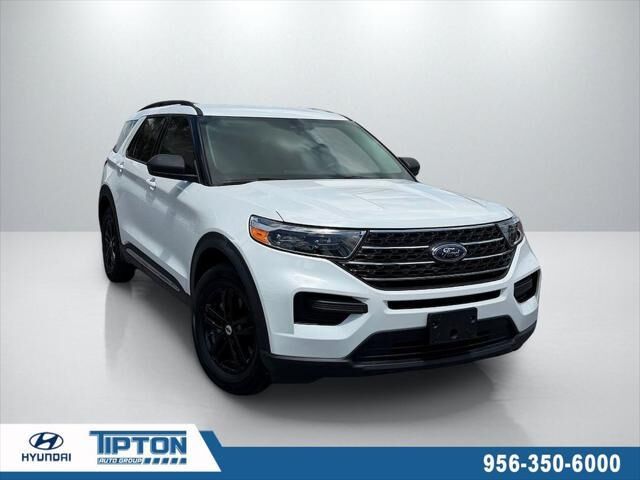 2024 Ford Explorer XLT — photo 1 of 26