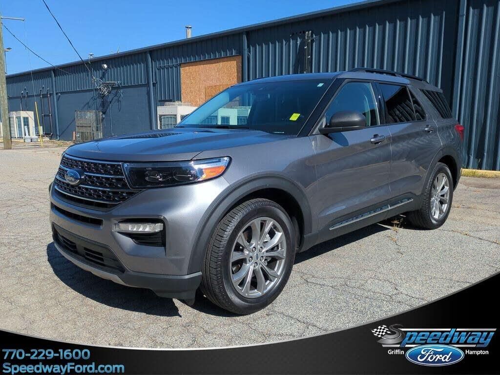 2021 Ford Explorer XLT — photo 1 of 1