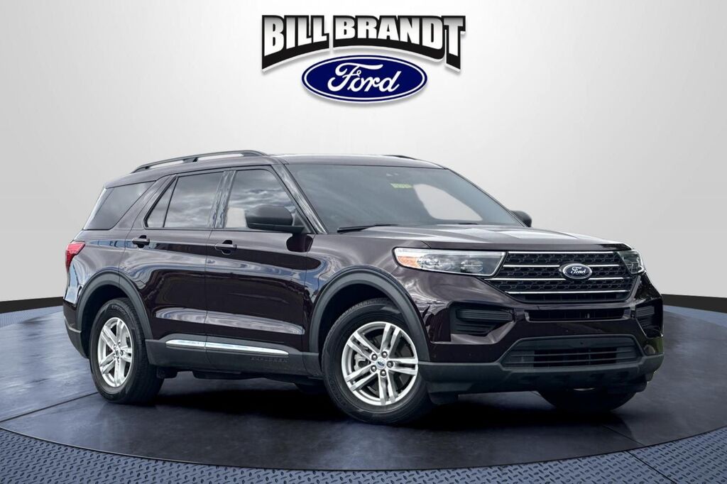 2022 Ford Explorer XLT — photo 1 of 39