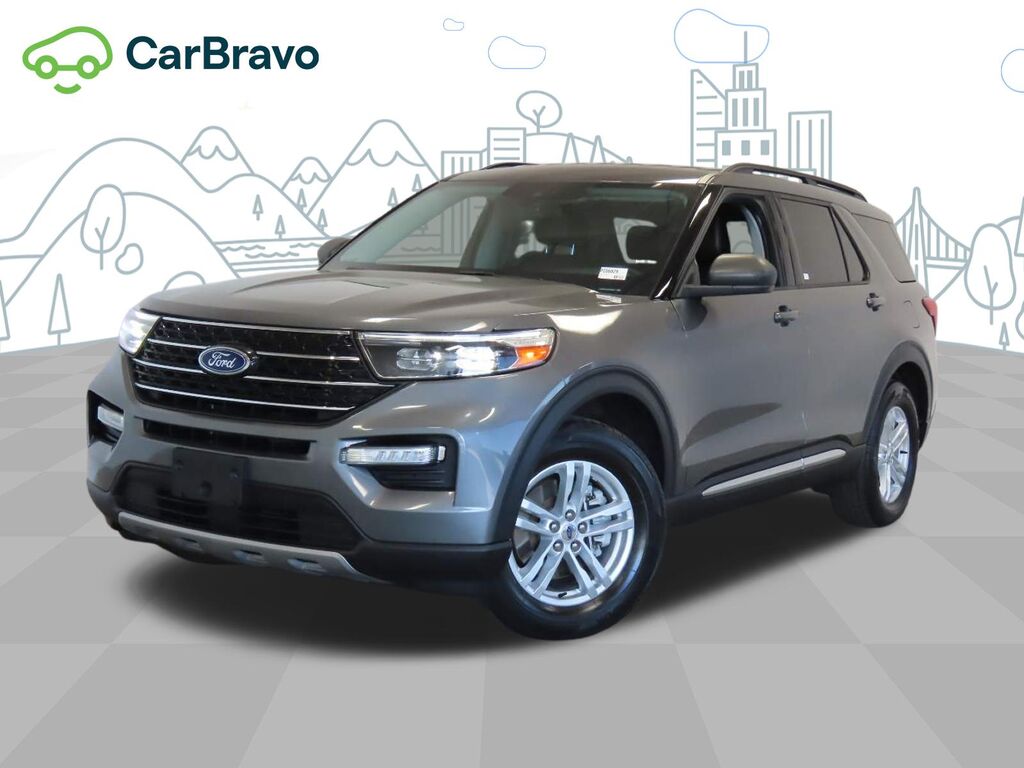2023 Ford Explorer XLT — photo 1 of 7