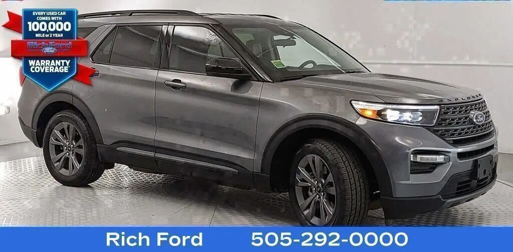 2024 Ford Explorer XLT — photo 1 of 27