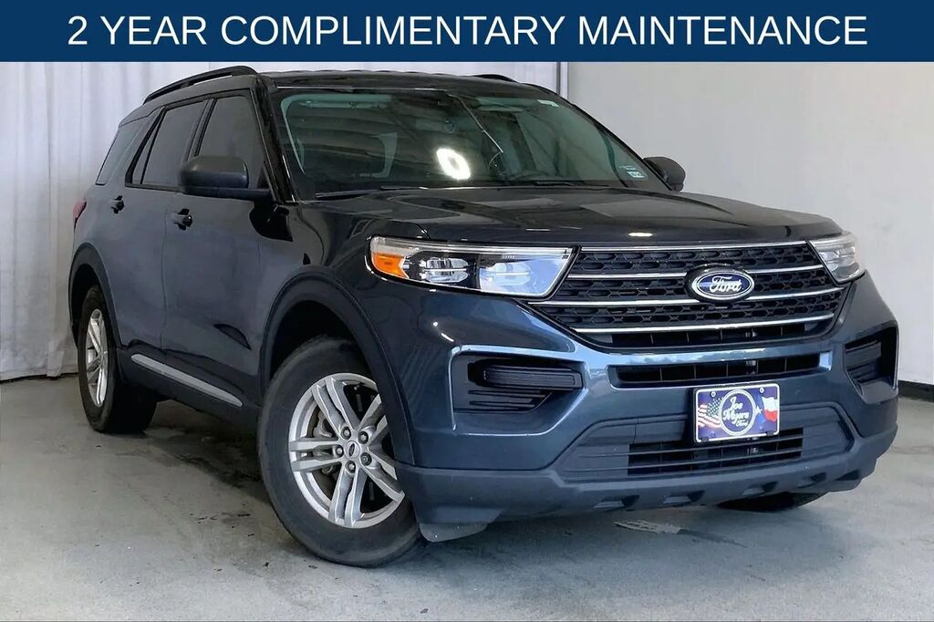 2024 Ford Explorer XLT — photo 1 of 13