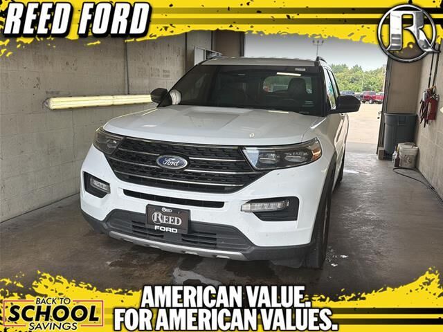 2020 Ford Explorer XLT — photo 1 of 5