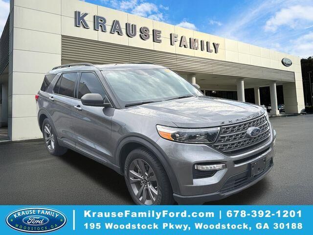 2021 Ford Explorer XLT — photo 1 of 26