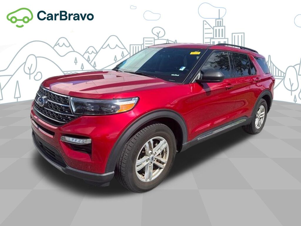2022 Ford Explorer XLT — photo 1 of 6