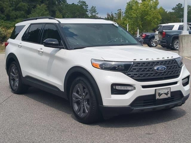 2023 Ford Explorer XLT — photo 1 of 26