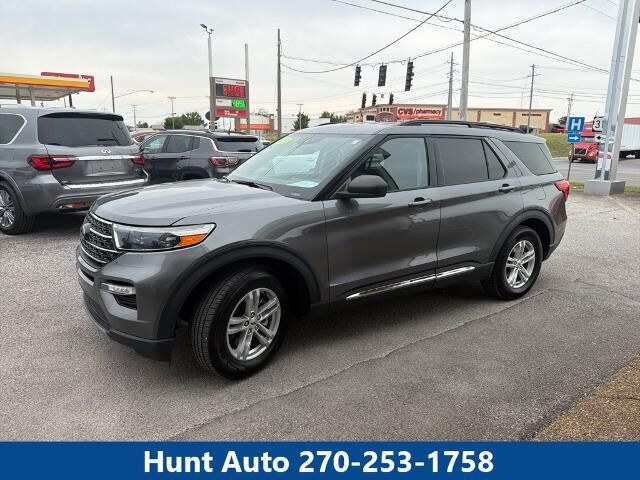 2023 Ford Explorer XLT — photo 1 of 26