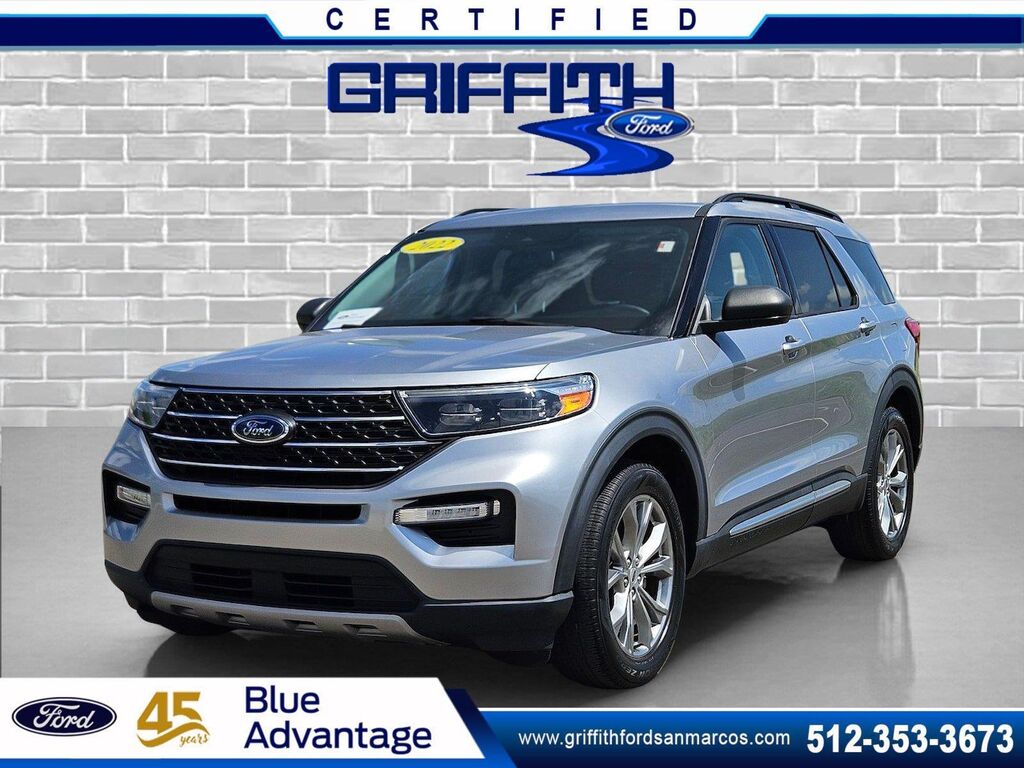 2022 Ford Explorer XLT — photo 1 of 2