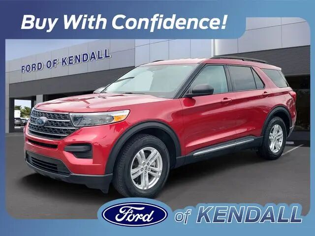 2023 Ford Explorer XLT — photo 1 of 13
