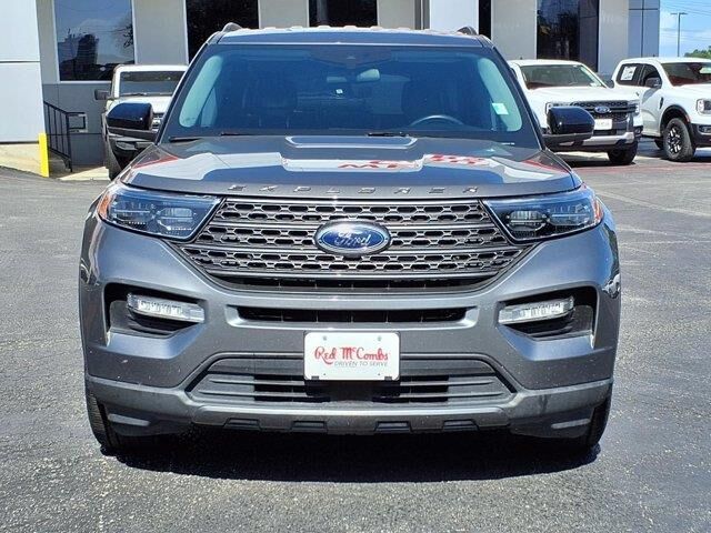2023 Ford Explorer XLT — photo 1 of 4
