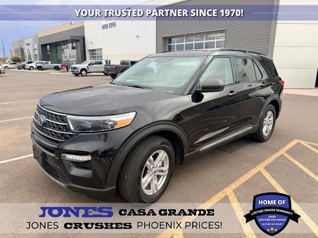 2023 Ford Explorer XLT — photo 1 of 8