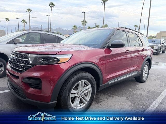 2024 Ford Explorer XLT — photo 1 of 5