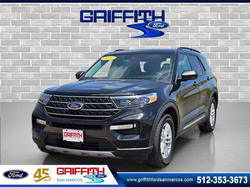 2024 Ford Explorer XLT — photo 1 of 2
