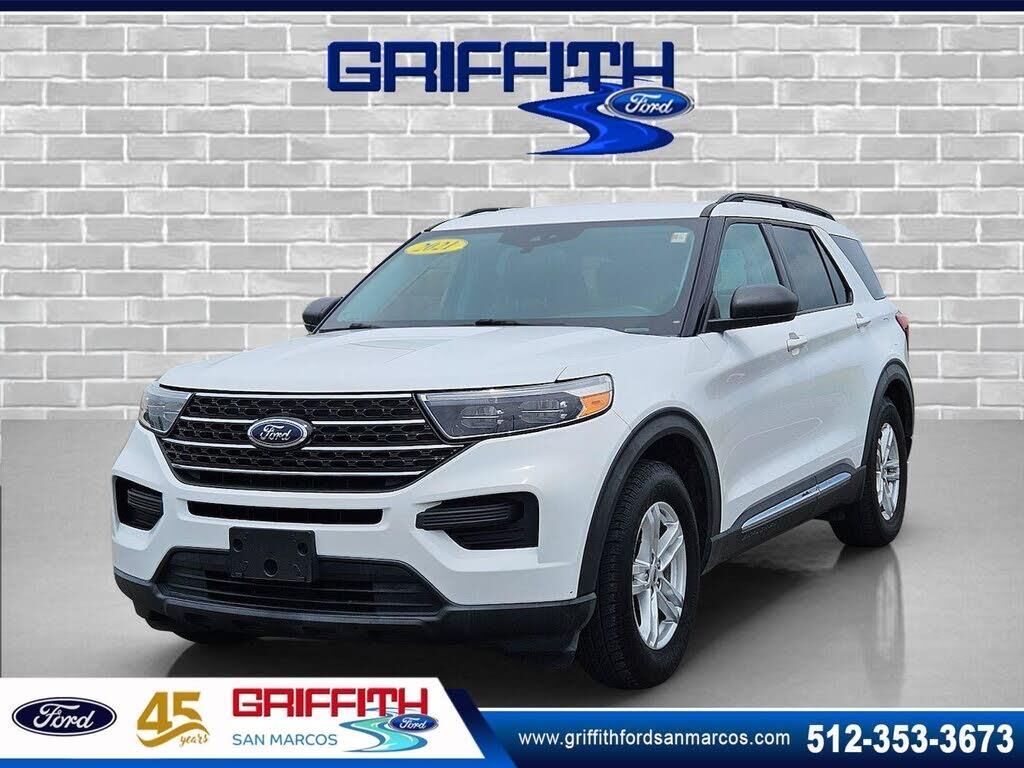 2021 Ford Explorer XLT — photo 1 of 1