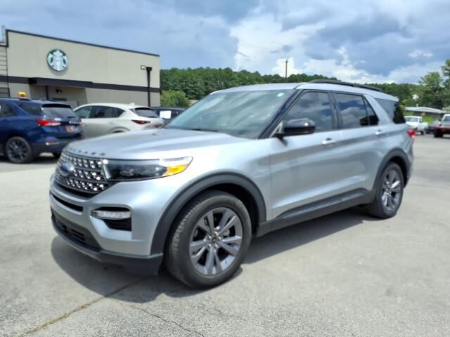 2022 Ford Explorer XLT — photo 1 of 39