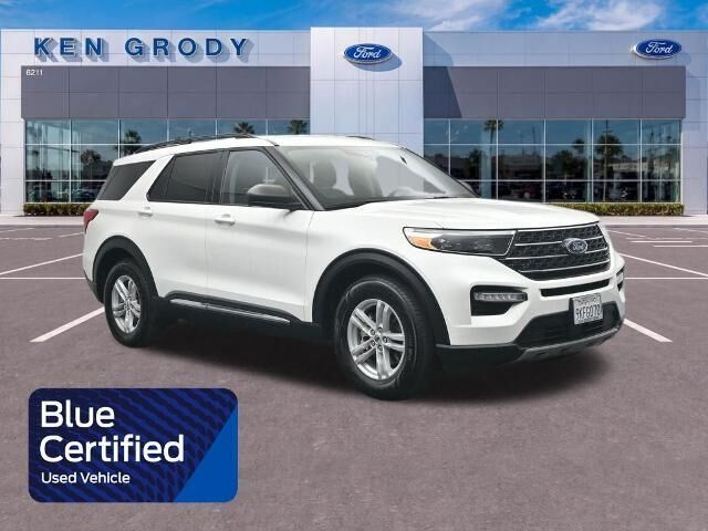 2023 Ford Explorer XLT — photo 1 of 39