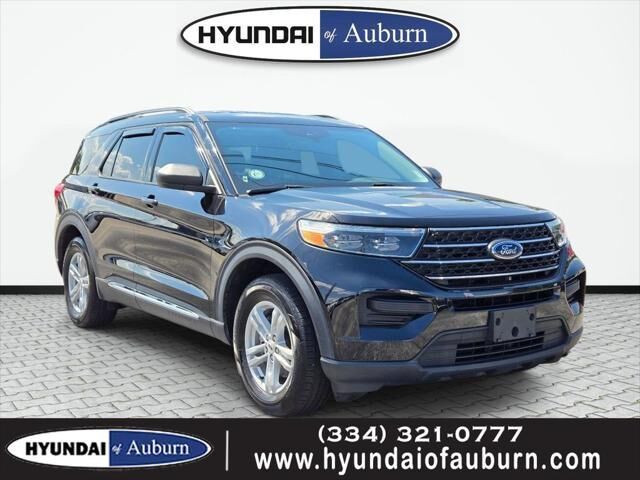 2024 Ford Explorer XLT — photo 1 of 13