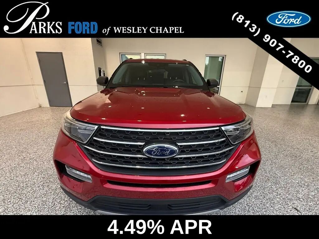 2023 Ford Explorer XLT — photo 1 of 12