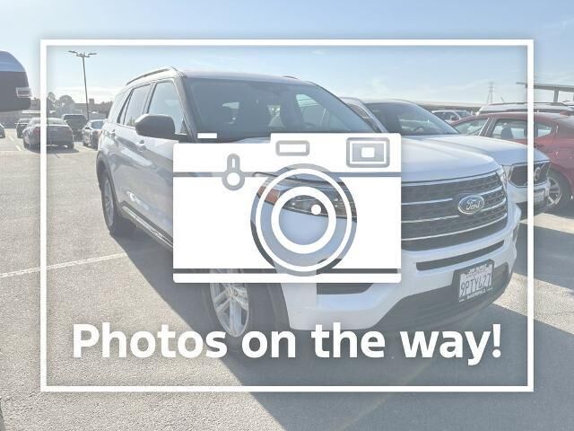 2024 Ford Explorer XLT — photo 1 of 13