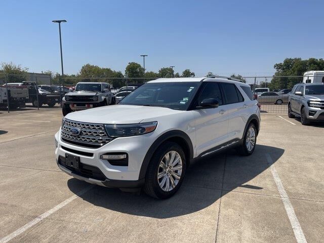 2023 Ford Explorer Limited — photo 1 of 14