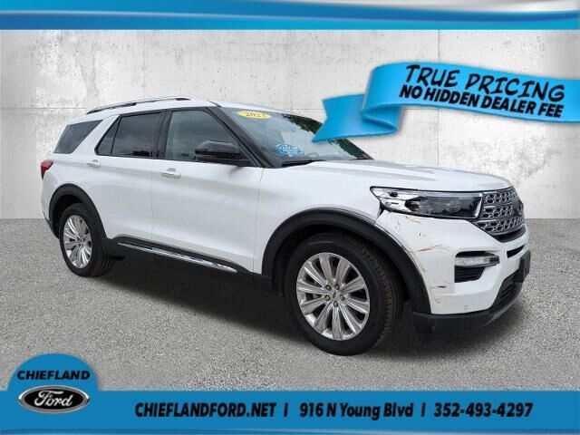 2023 Ford Explorer Limited — photo 1 of 13