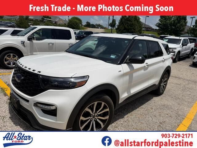 2022 Ford Explorer ST-Line — photo 1 of 13