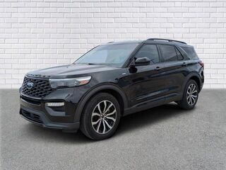 2022 Ford Explorer ST-Line — photo 1 of 39