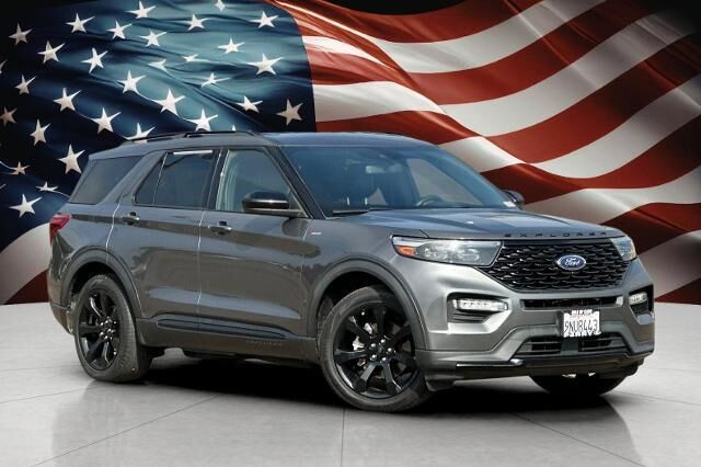 2023 Ford Explorer ST-Line