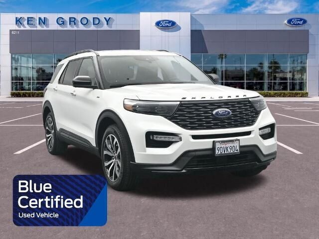 2022 Ford Explorer ST-Line — photo 1 of 11