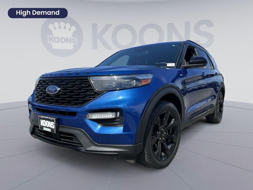 2023 Ford Explorer ST-Line — photo 1 of 2