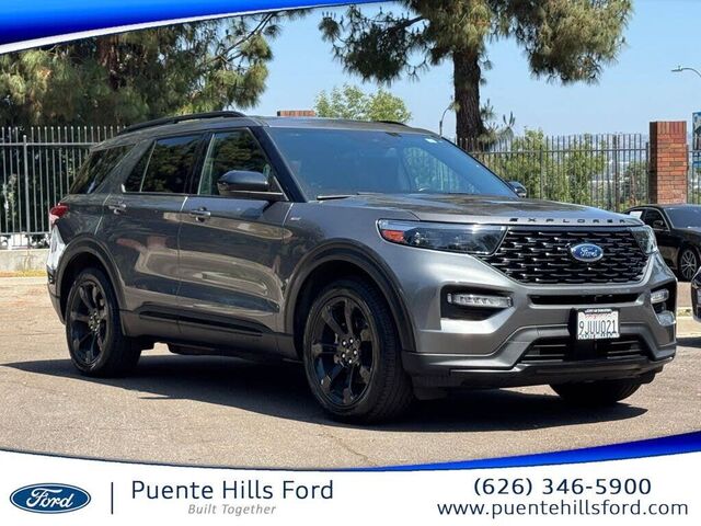 2023 Ford Explorer ST-Line