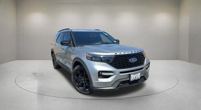 2023 Ford Explorer ST-Line