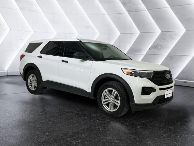 2023 Ford Explorer Base — photo 1 of 26