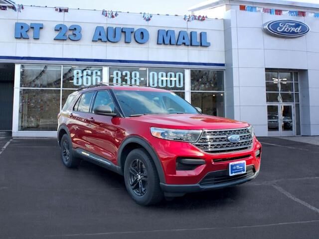 2020 Ford Explorer XLT — photo 1 of 13