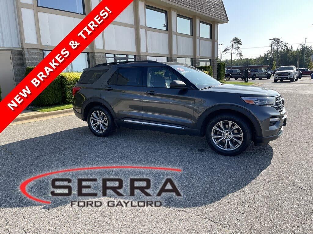 2020 Ford Explorer XLT — photo 1 of 1
