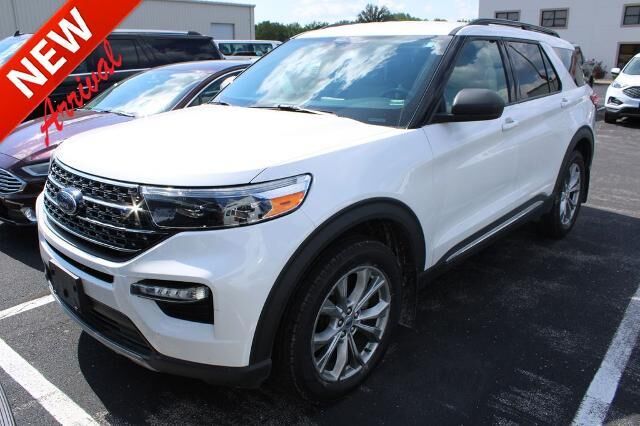 2020 Ford Explorer XLT — photo 1 of 23