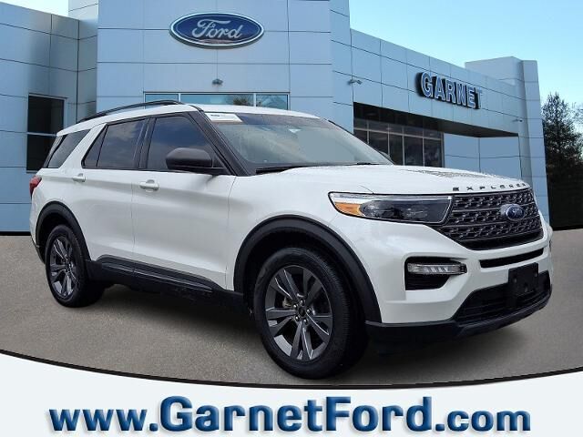 2021 Ford Explorer XLT — photo 1 of 39