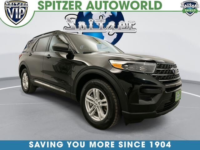 2022 Ford Explorer XLT — photo 1 of 27