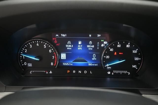 2022 Ford Explorer XLT — photo 1 of 22