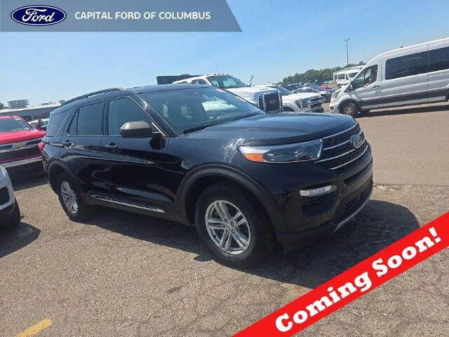2023 Ford Explorer XLT — photo 1 of 16