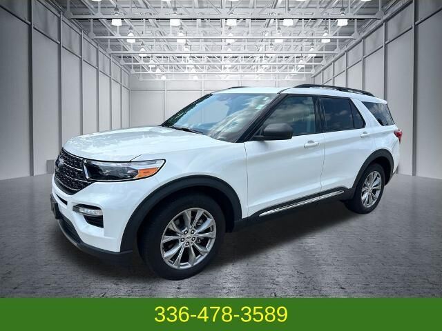 2023 Ford Explorer XLT — photo 1 of 52