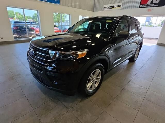 2023 Ford Explorer XLT — photo 1 of 13