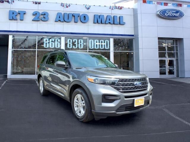 2023 Ford Explorer XLT — photo 1 of 13